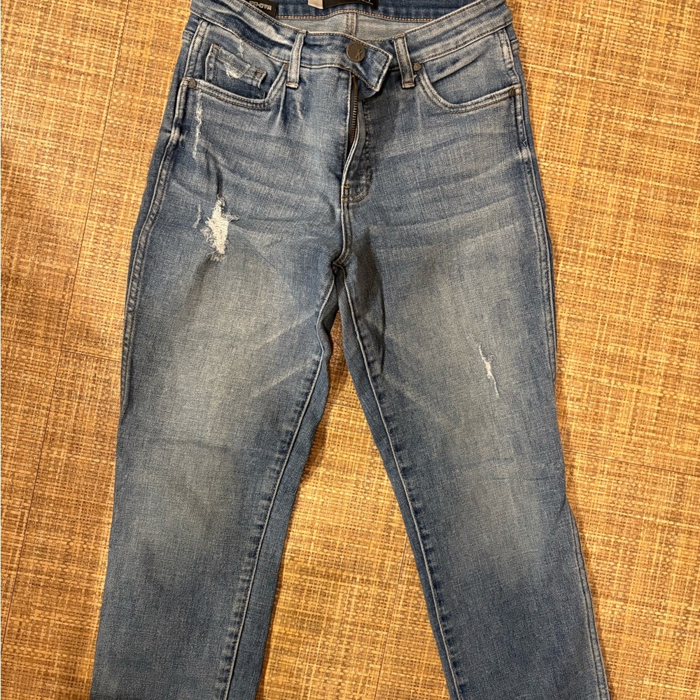 Kut from the Kloth Light Blue Distressed Skinny Jeans